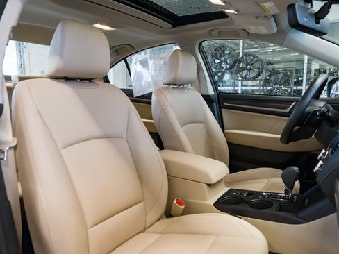 Used 2019 Subaru Legacy 3.6R Limited image 30