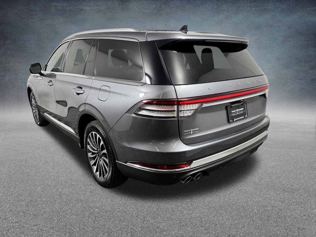 Used 2024 Lincoln Aviator Reserve w/ Elements Package Plus AWD/4WD image 4