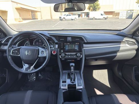 Used 2019 Honda Civic EX image 16