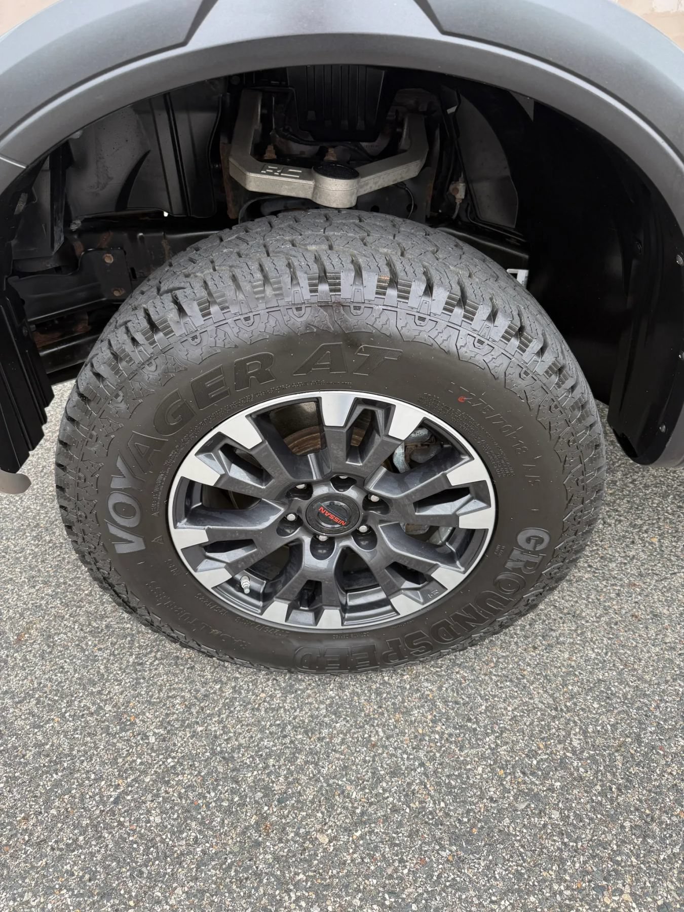 Used 2021 Nissan Titan PRO-4X w/ Pro-4x Convenience Package AWD/4WD image 17