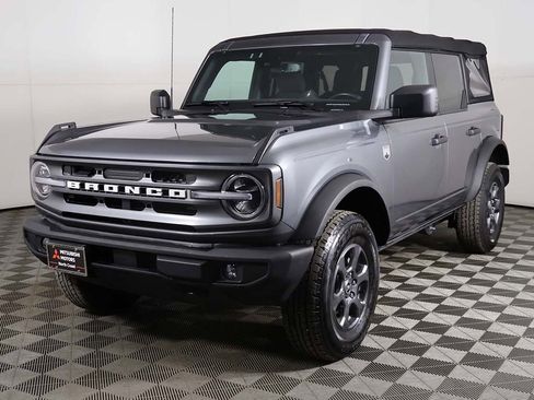 Used 2023 Ford Bronco Big Bend image 7