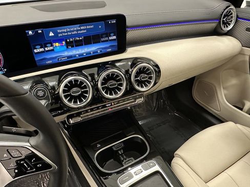 Certified 2025 Mercedes-Benz CLA 250 image 29