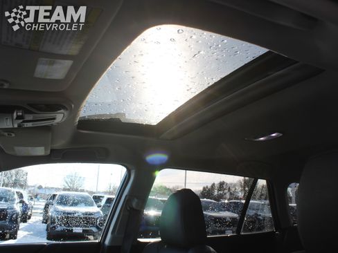 Used 2025 Subaru Outback Limited image 14