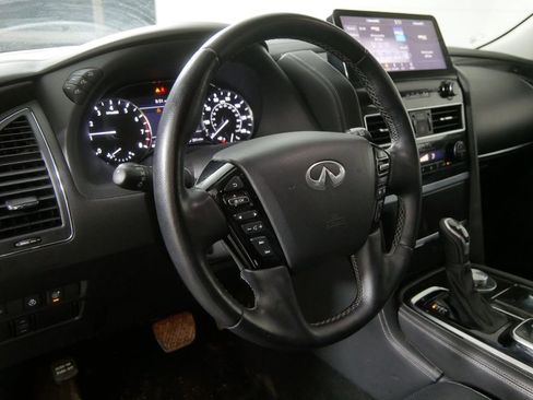 Used 2024 INFINITI QX80 Luxe AWD/4WD image 15