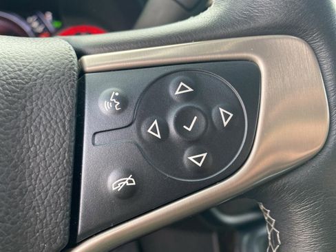 Used 2016 GMC Sierra 1500 Denali w/ Enhanced Driver Alert Package image 23