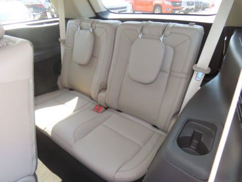 Used 2023 Lincoln Aviator Reserve w/ Jet Package RWD image 20