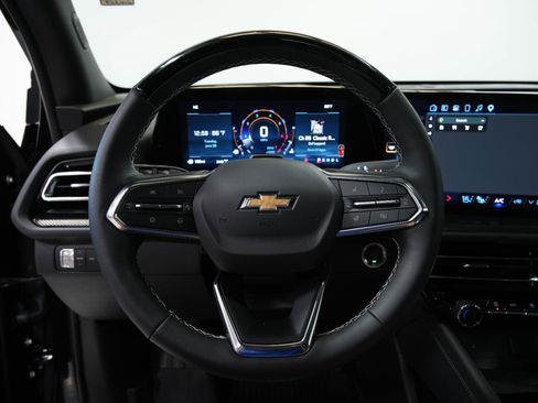 Used 2026 Chevrolet Traverse High Country w/ LPO, Floor Liner Package AWD/4WD image 43