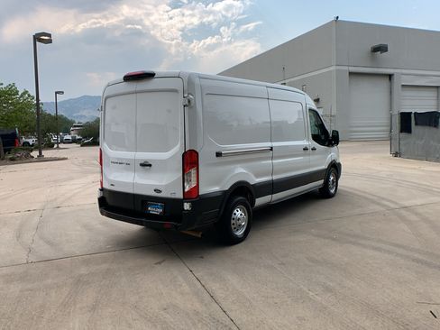 Used 2023 Ford Transit 250 Medium Roof AWD w/ Load Area Protection Package image 5