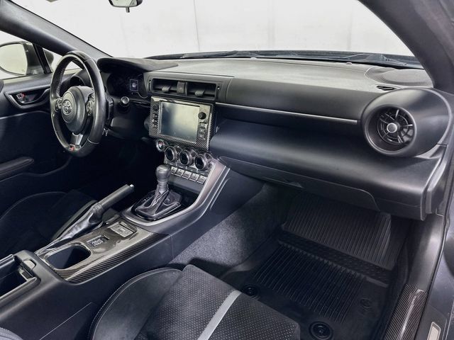 Used 2022 Toyota GR86 Premium RWD image 28