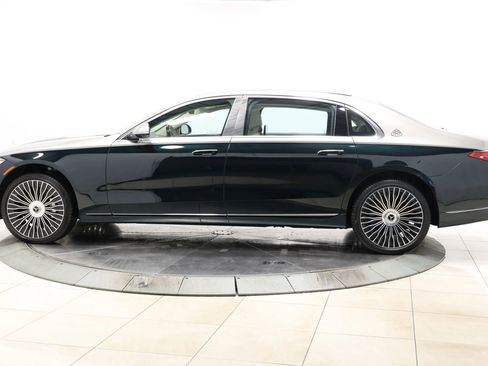 Used 2024 Mercedes-Benz Maybach S 580 S 580 4MATIC Sedan 4D image 8