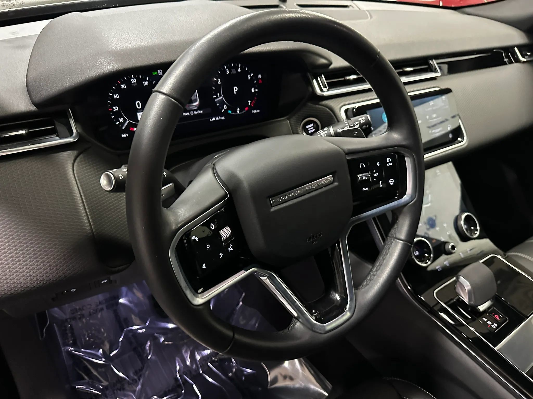 Used 2023 Land Rover Range Rover Velar S AWD/4WD image 9