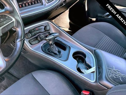 Used 2019 Dodge Challenger R/T image 16