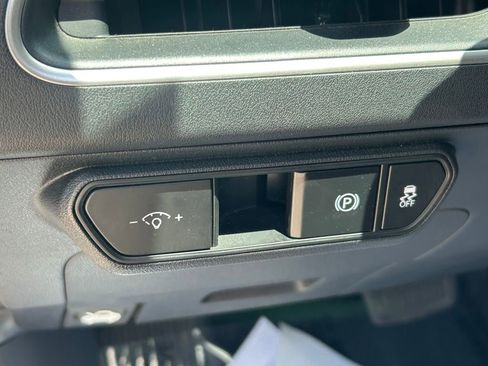 Used 2025 Kia K4 FWD image 22