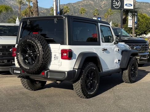 Used 2022 Jeep Wrangler Willys image 10