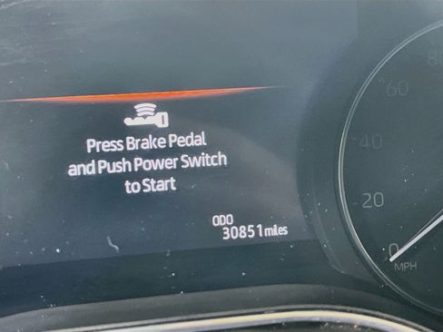 Used 2019 Toyota Avalon Limited w/ Advanced Safety Package FWD image 12