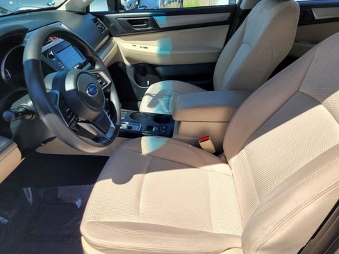 Used 2018 Subaru Outback 2.5i AWD/4WD image 18