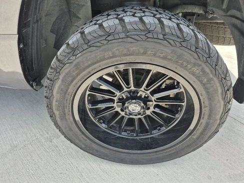 Used 2019 RAM 1500 Tradesman RWD image 9