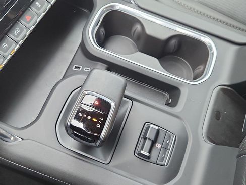 Certified 2025 GMC Sierra 1500 Denali w/ Denali Reserve Package AWD/4WD image 21