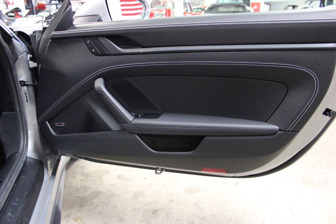 Used 2026 Porsche 911 GT3 RWD image 23