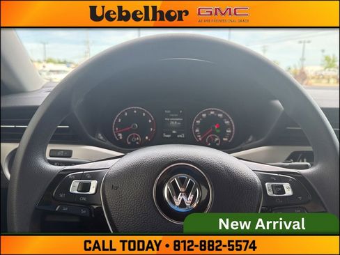 Used 2020 Volkswagen Passat 2.0T S FWD image 23
