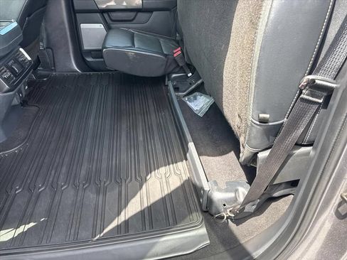 Used 2023 Ford F150 Lariat w/ Equipment Group 502A High AWD/4WD image 19