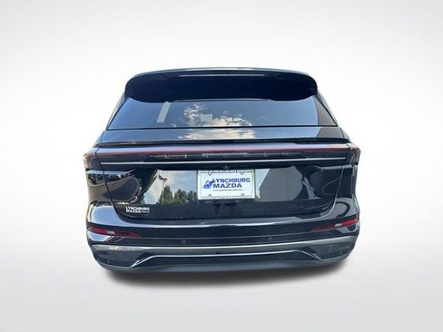 Used 2024 Lincoln Nautilus Reserve w/ Equipment Group 202A AWD/4WD image 5