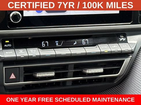 Used 2026 Toyota Camry SE FWD image 21