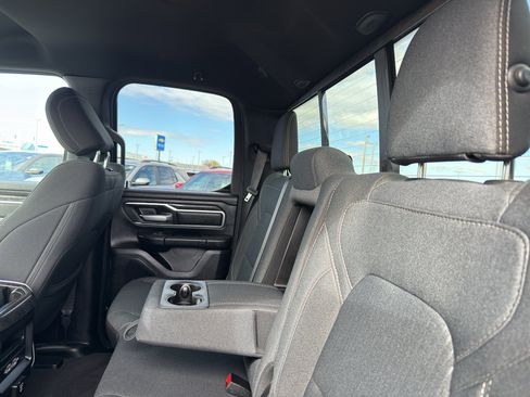 Used 2019 RAM 1500 Big Horn AWD/4WD image 34