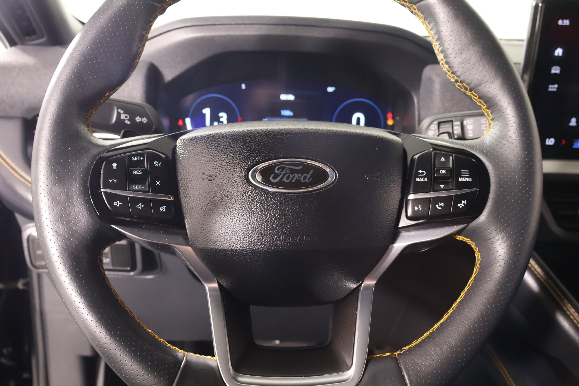 Used 2026 Ford Explorer Tremor w/ Tremor Convenience Package AWD/4WD image 3
