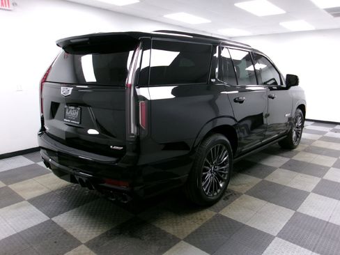 Used 2023 Cadillac Escalade V image 21