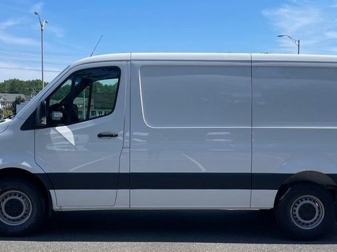 New 2026 Mercedes-Benz Sprinter 2500 image 3