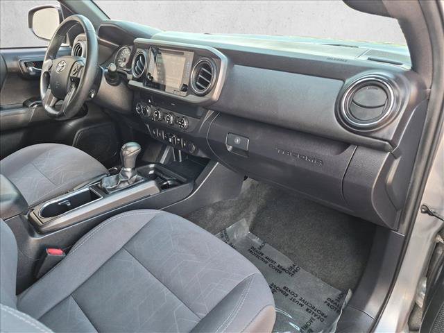 Used 2019 Toyota Tacoma TRD Off-Road w/ Technology Package AWD/4WD image 27