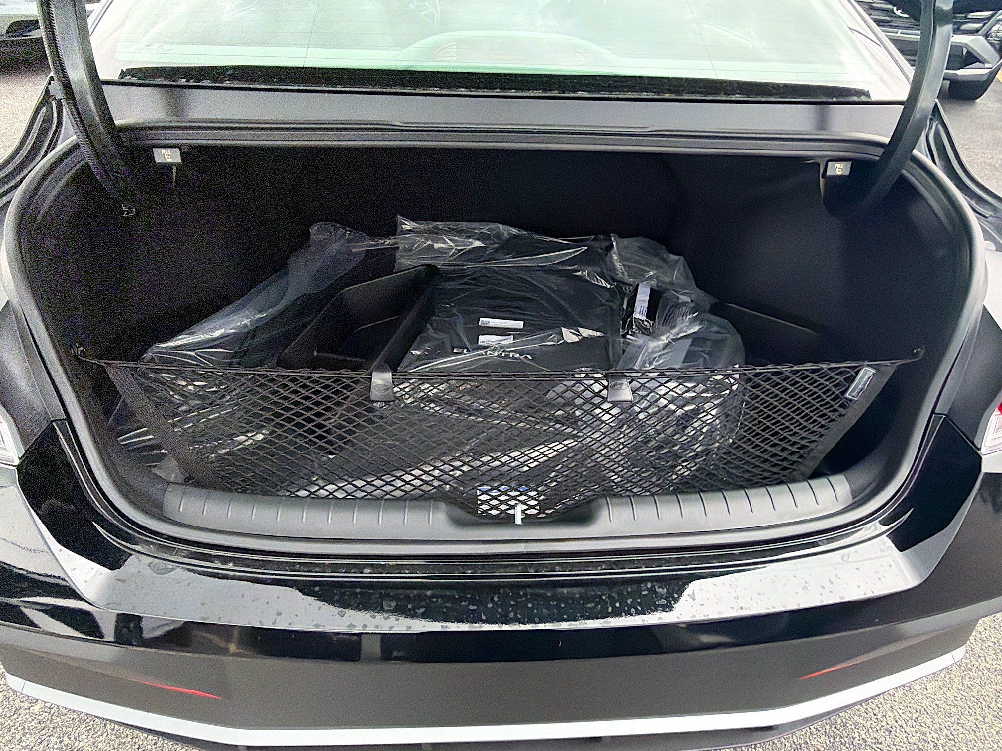 New 2026 Hyundai Elantra Sport FWD image 19