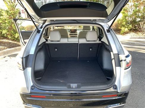 Used 2023 Honda HR-V EX-L image 32