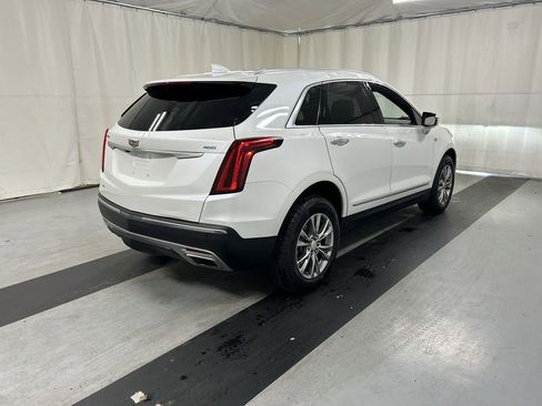 Used 2021 Cadillac XT5 Premium Luxury image 2