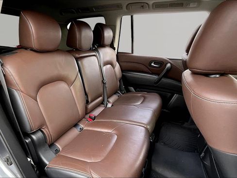 Used 2021 INFINITI QX80 Premium Select w/ All-Season Package image 26