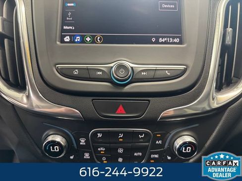 Used 2020 Chevrolet Equinox LT w/ Driver Convenience Package FWD image 3