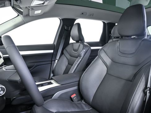 New 2026 Volvo EX90 Ultra AWD/4WD image 5