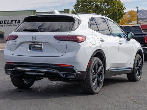 Used 2025 Buick Envision Sport Touring image 26