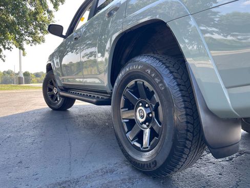 Certified 2022 Toyota 4Runner Trail Special Edition image 5