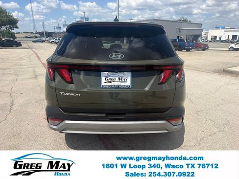 Used 2025 Hyundai Tucson SEL FWD image 4