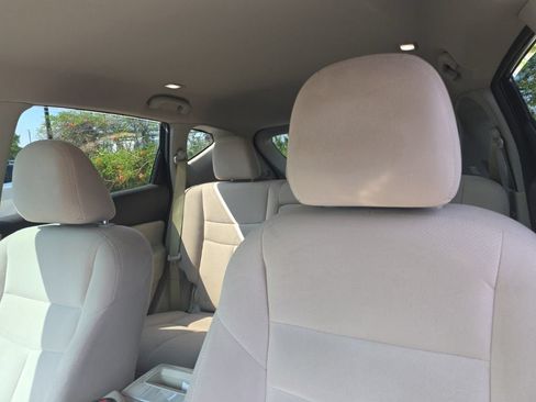 Used 2015 Nissan Murano S w/ Navigation Package AWD/4WD image 12