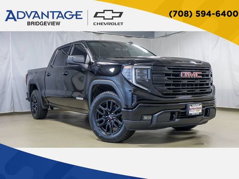 Used 2023 GMC Sierra 1500 Elevation AWD/4WD image 1