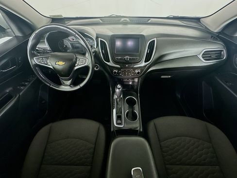 Used 2018 Chevrolet Equinox LT image 10