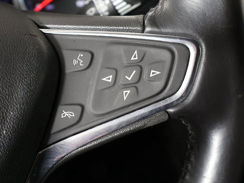 Used 2020 Chevrolet Equinox LT image 37