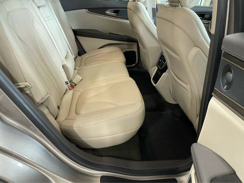 Used 2020 Lincoln Nautilus Reserve w/ Cargo Utility Package image 35