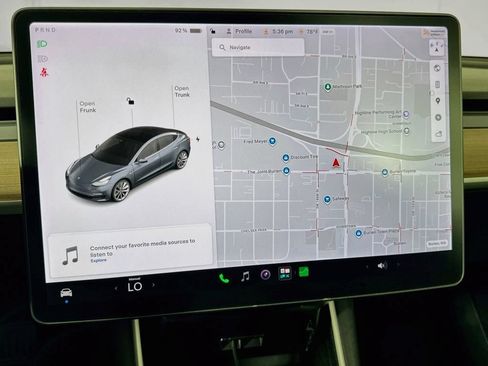 Used 2018 Tesla Model 3 Mid Range RWD image 21