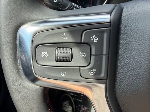 Used 2025 Chevrolet Blazer RS FWD image 20
