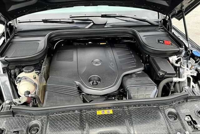 Certified 2024 Mercedes-Benz GLS 450 4MATIC image 31