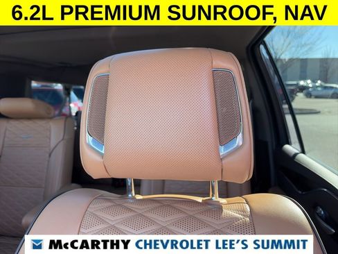 Used 2022 Cadillac Escalade ESV Premium Luxury image 58